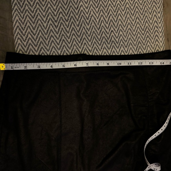 Free People Black Mini Skirt - Picture 6 of 12